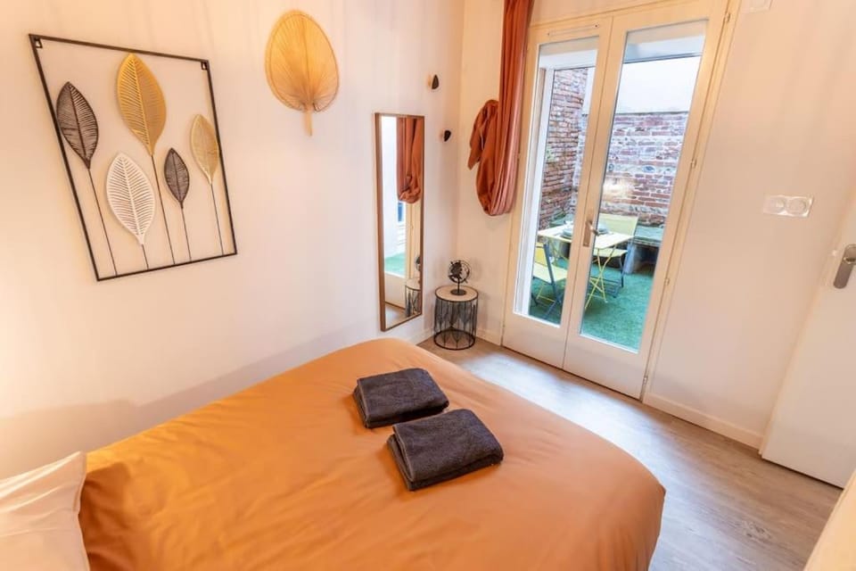 Centre ville au calme-Terrasse-parking- Apartment in Toulouse