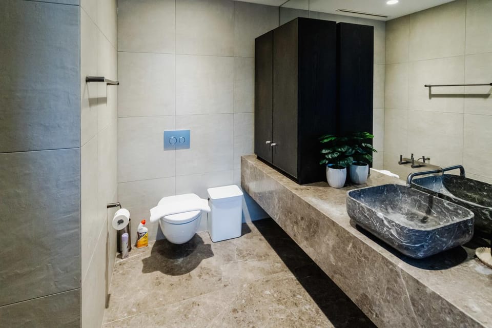 Toilet, Bathroom