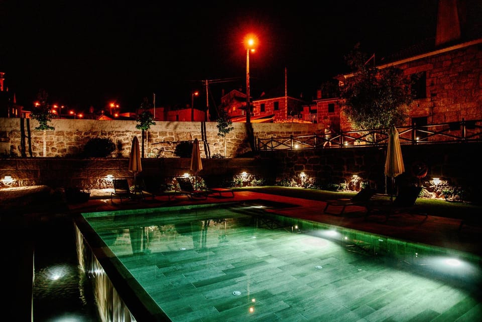 Night, Pool view