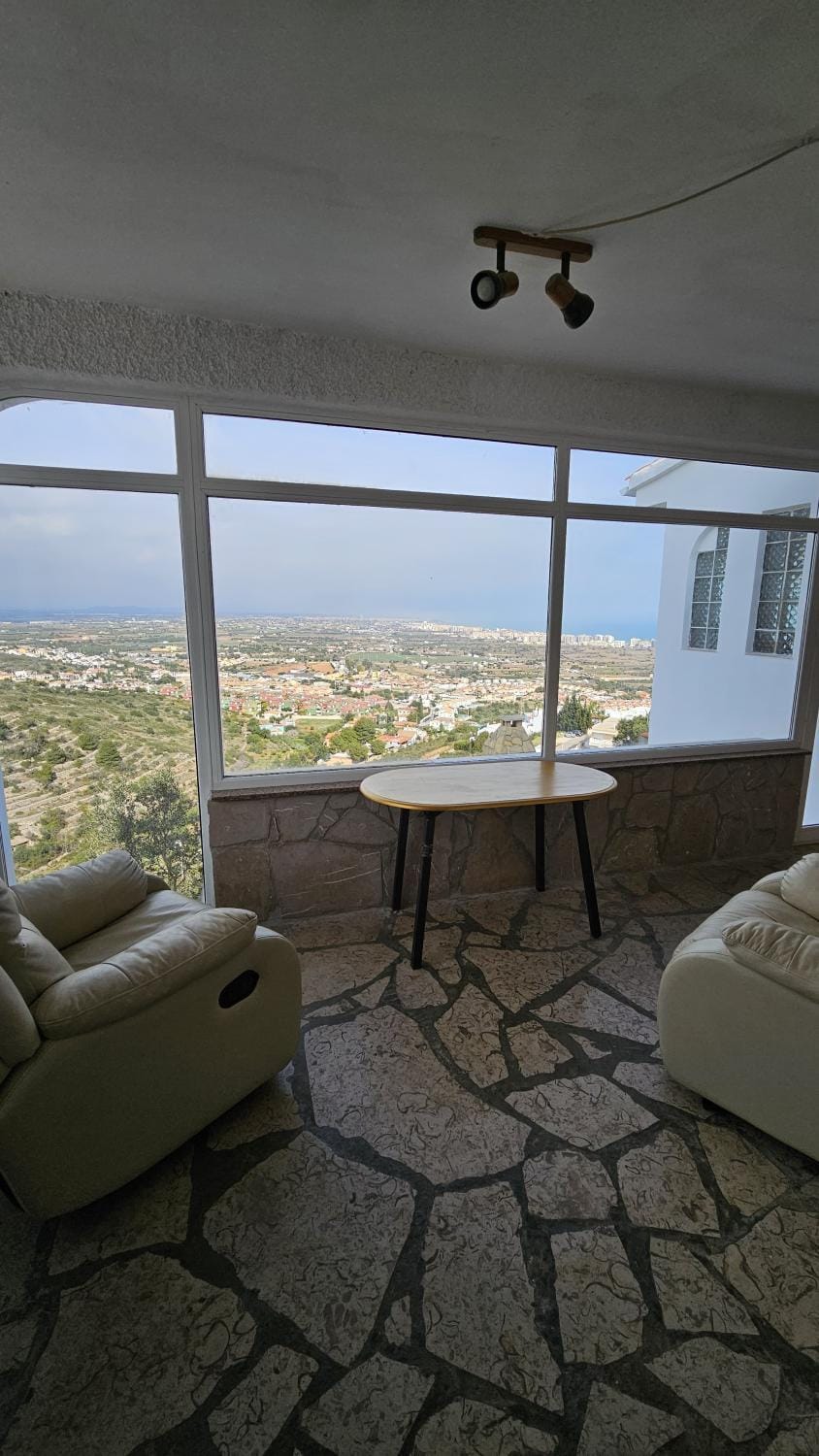 Natural landscape, View (from property/room), Balcony/Terrace, Living room, Seating area, Sea view