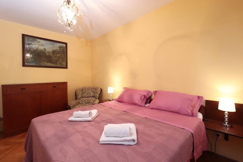 Apartment Happy, perfect for two, with seaview balconies and free parking Apartment in Opatija