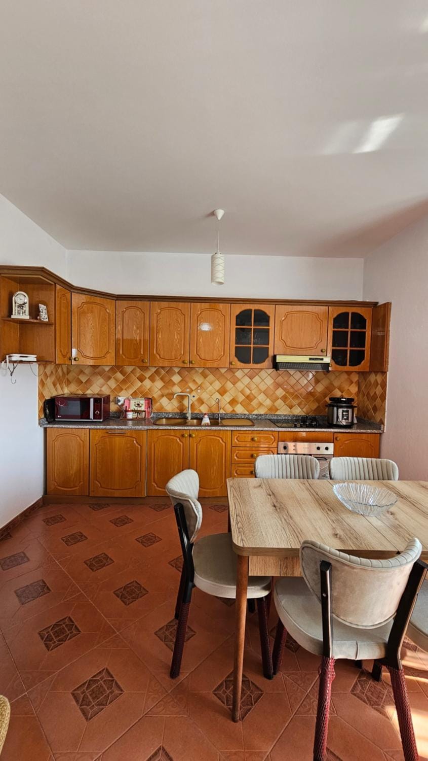 microwave, oven, kitchen