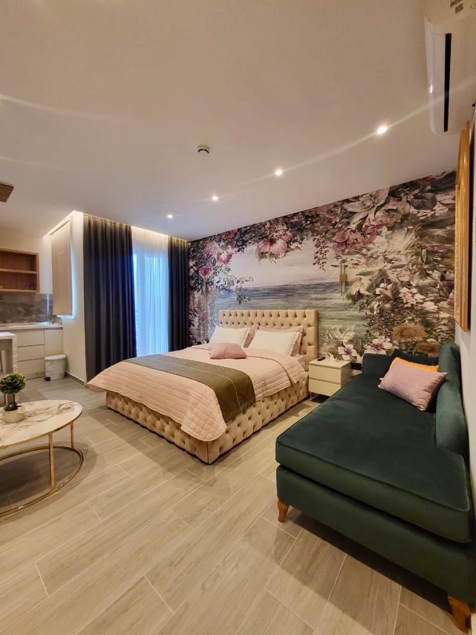 Luxury Apartment Apartment hotel in Tirana County, Albania