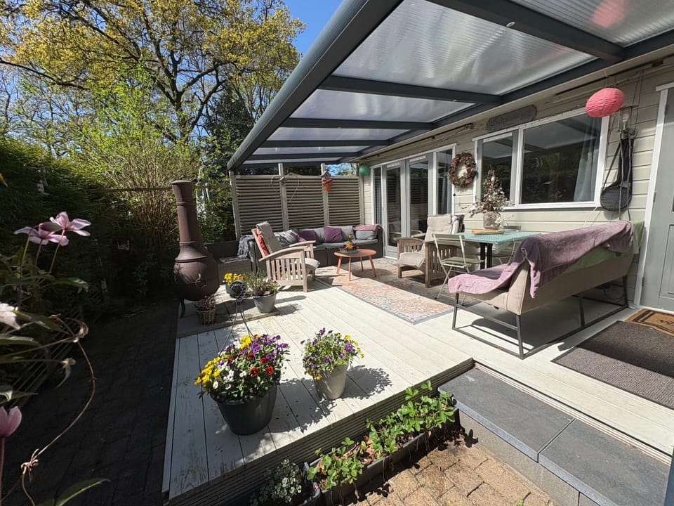 Property building, Balcony/Terrace