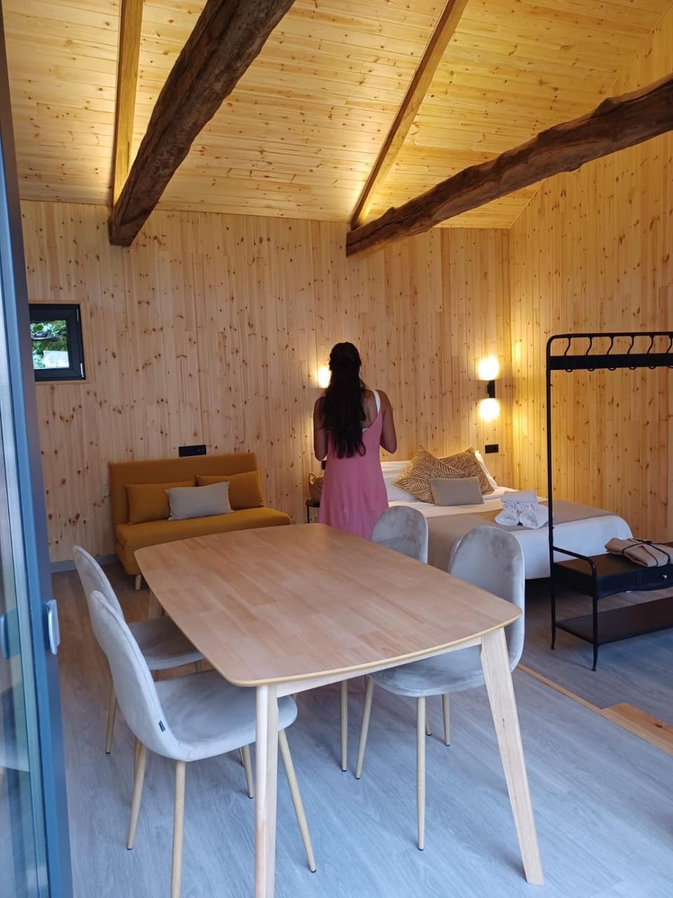 Photo of the whole room