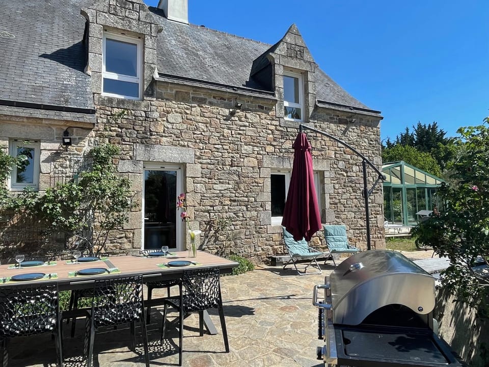 Property building, Balcony/Terrace