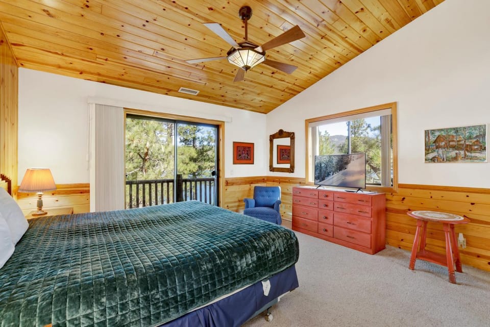 Eagle point lake house #2471 House in Big Bear