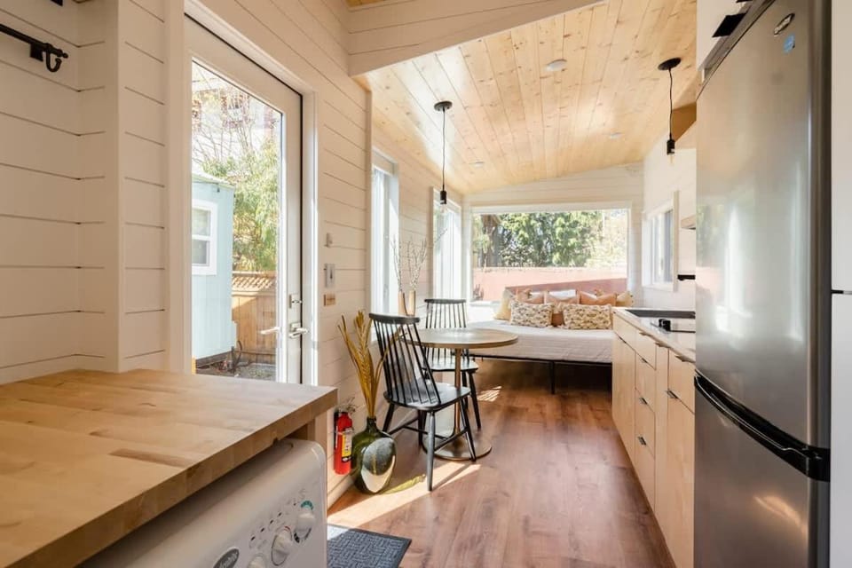 Stay Portland - Mesa Tiny House Oasis on Alberta House in Portland