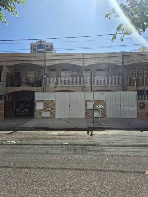 Dúplex 2 quartos próximo a Orla House in Aracaju