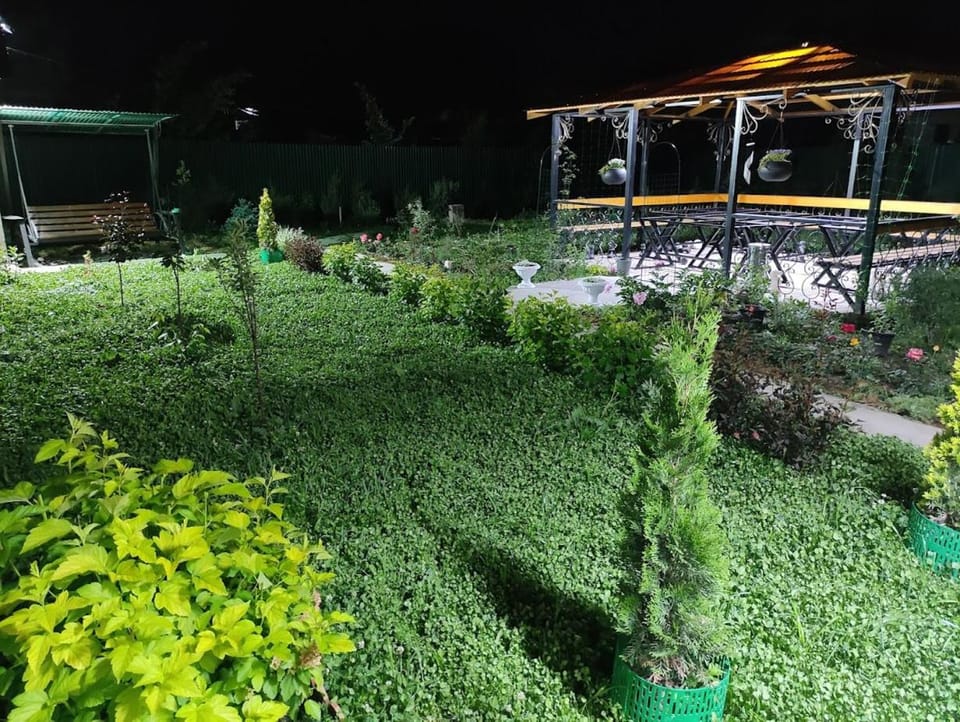 Garden, Garden view