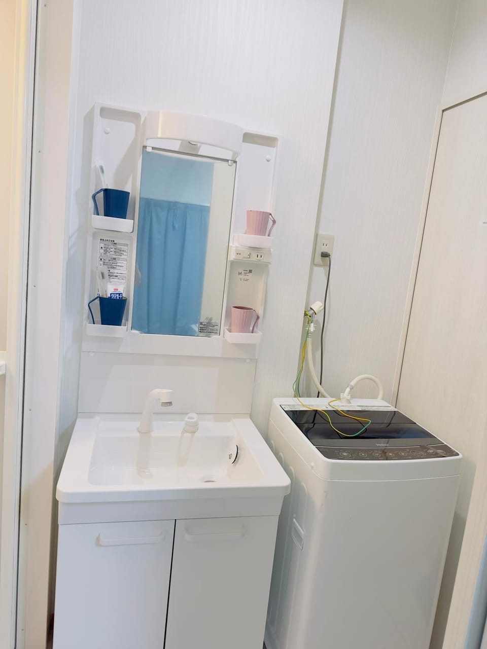 Bathroom, towels