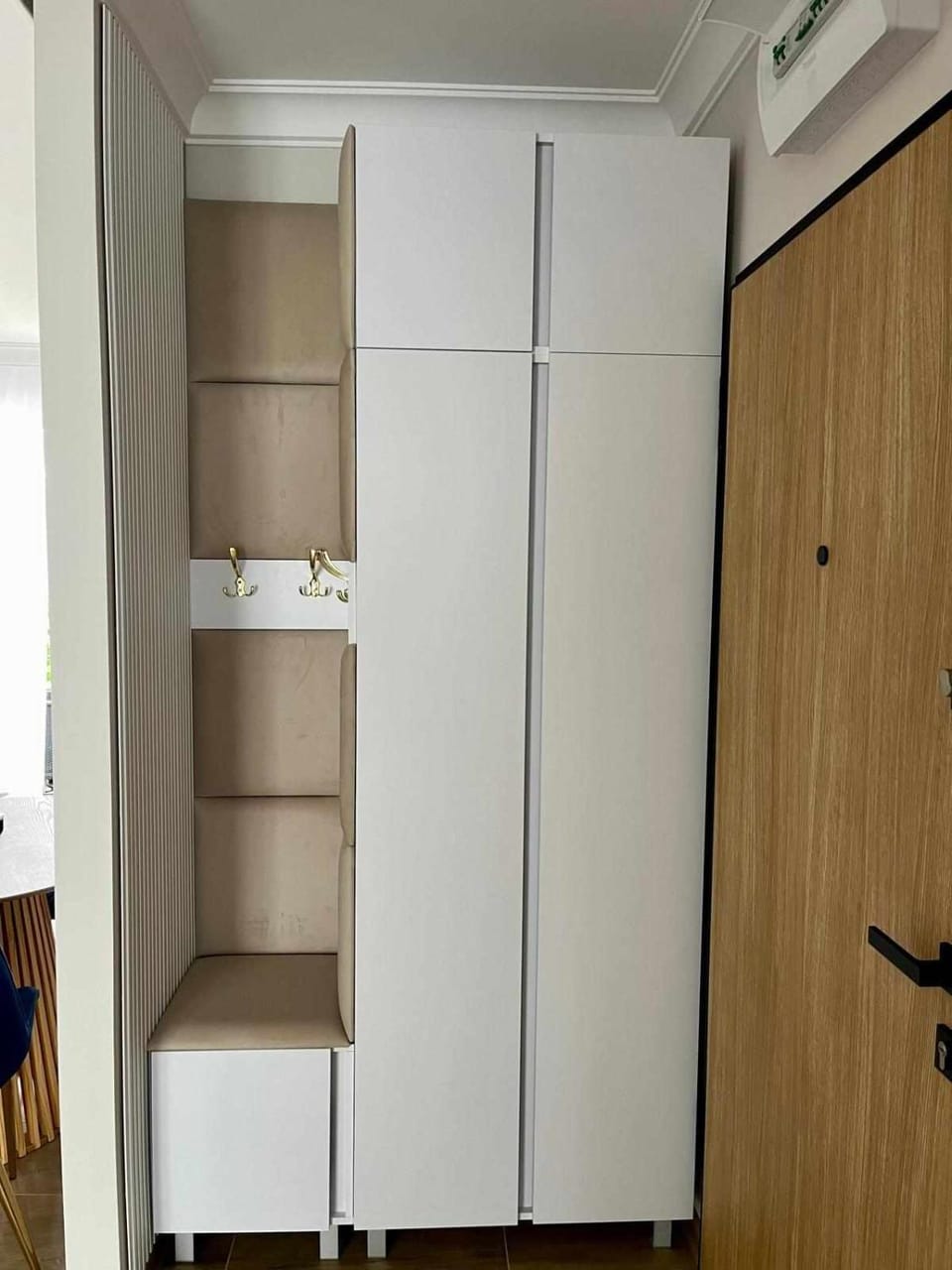 wardrobe