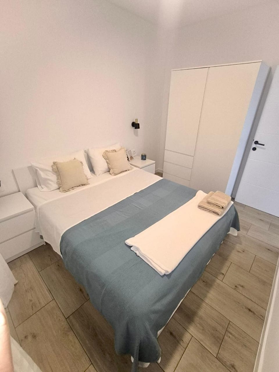 Aparment with Private Pool Shades of blueMM Apartment in Imotski