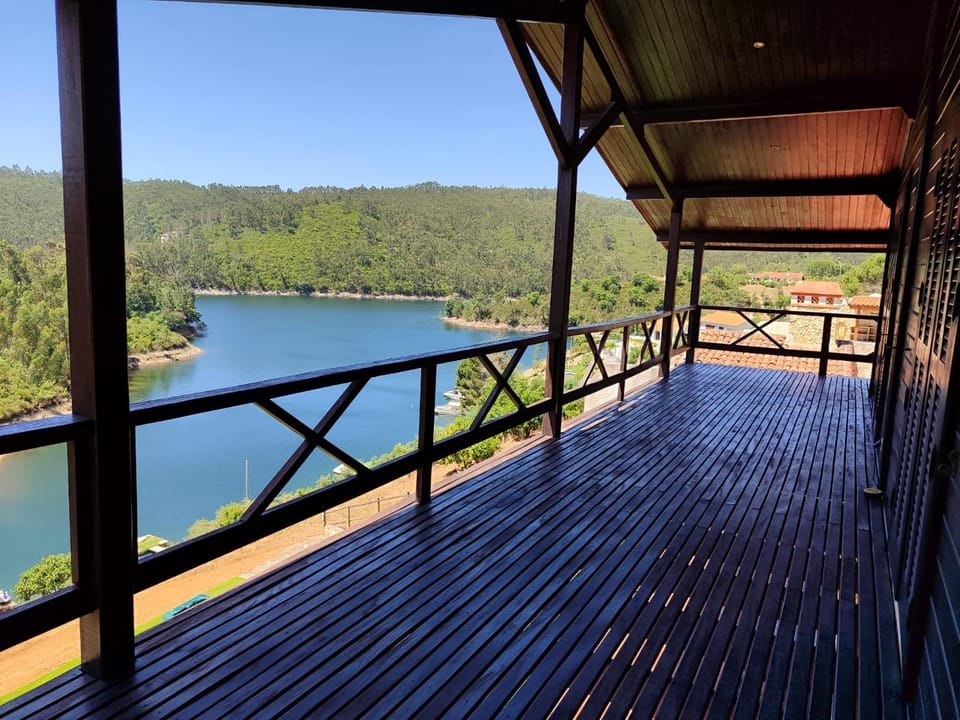 Balcony/Terrace, Lake view