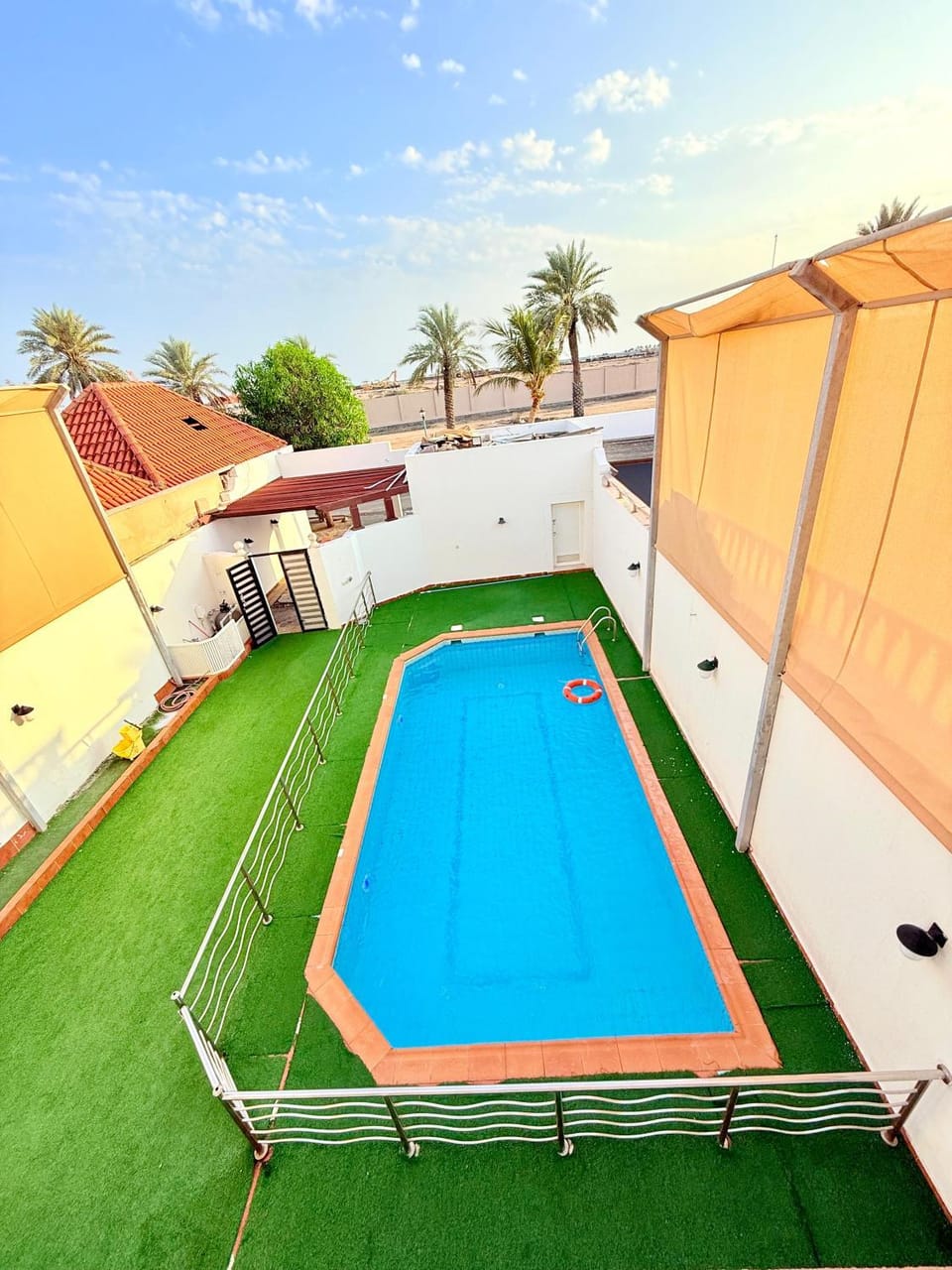 فيلا السعادة بشاطي خاص درة العروس Chalet in Saudi Arabia