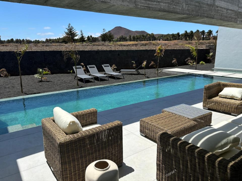 Natural landscape, Pool view, sunbed