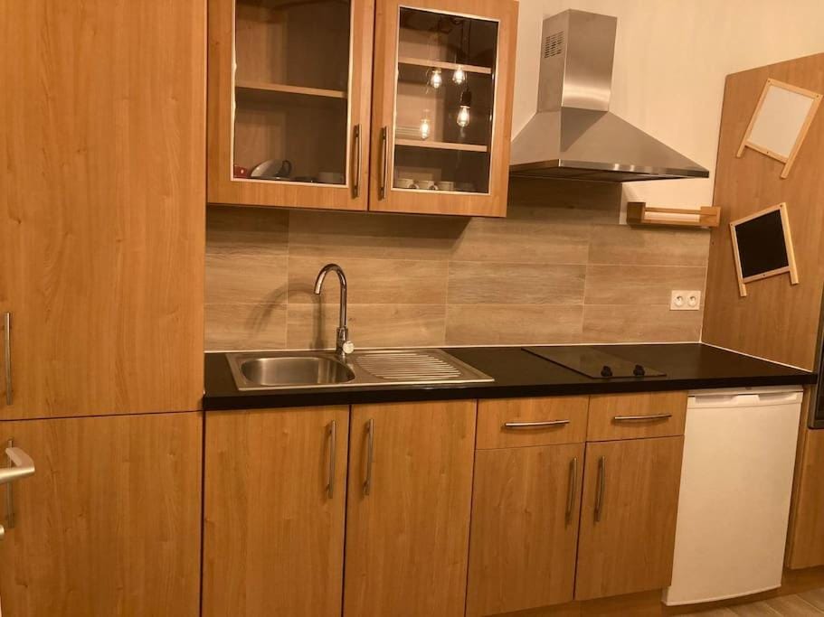 Studio tout confort avec parking, proche Cannes House in Mougins