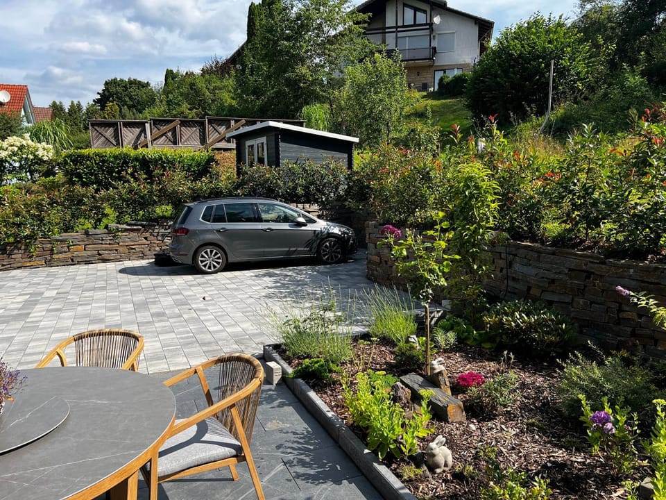 Garden, Garden view, Parking