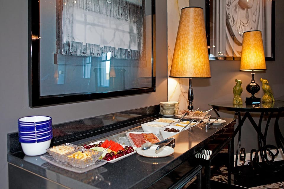 Buffet breakfast