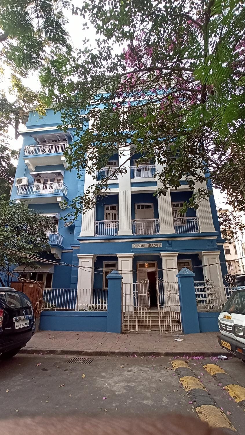 Bentleys Hotel Bed and Breakfast in Mumbai