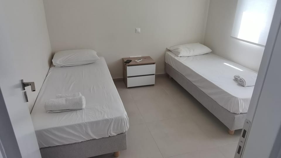 两卧室公寓-带露台花园 Apartment in Crete