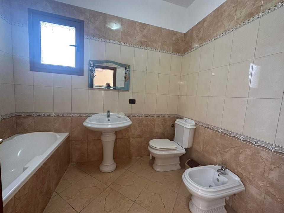 Shower, Toilet, Bathroom, bidet