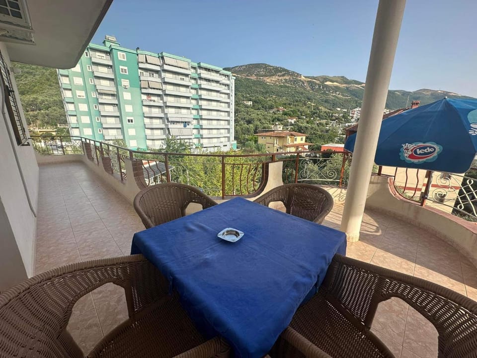 Natural landscape, View (from property/room), Balcony/Terrace, Mountain view
