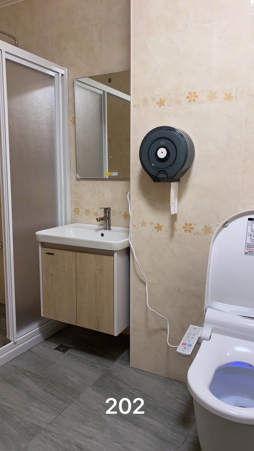 Shower, Toilet, Bathroom