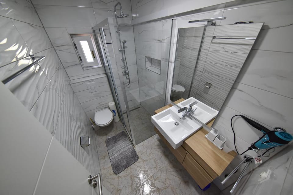 Kaurinovic Apartment in Zadar County
