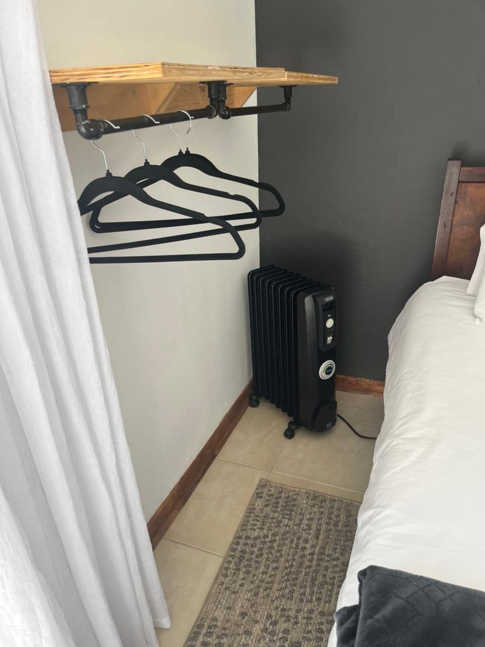 Bedroom, wardrobe