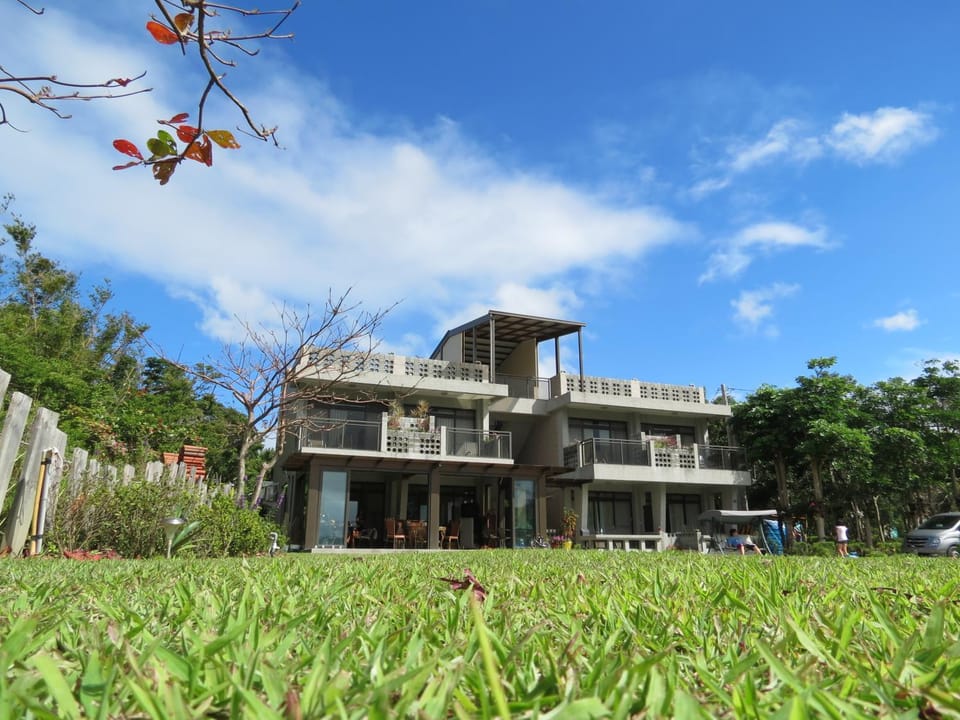 Butterfly B&B Bed and Breakfast in Hengchun Township