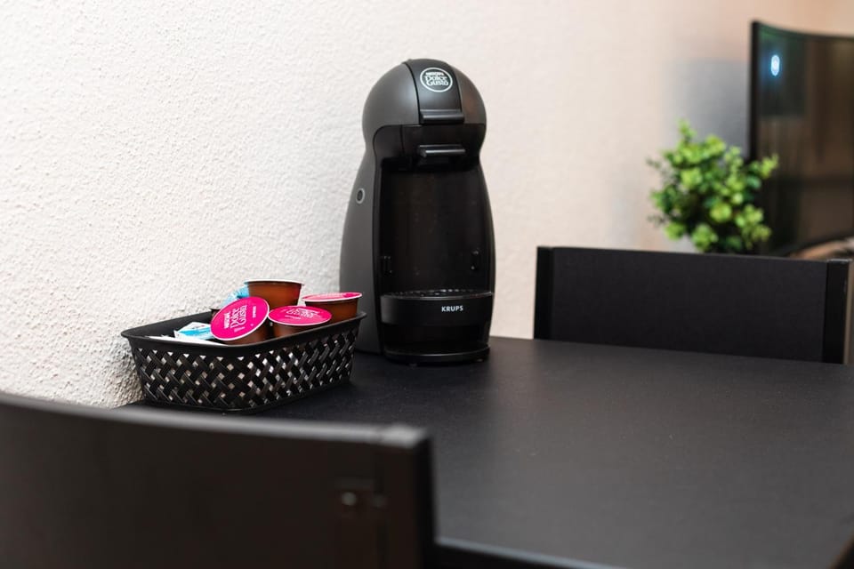 Coffee/tea facilities, Kitchen or kitchenette