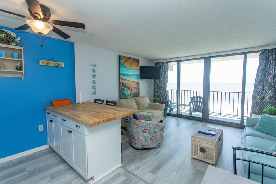 ROYAL GARDEN RESORT 511 condo Apartment in Garden City