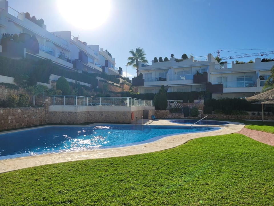 Property building, Day, Pool view, Swimming pool