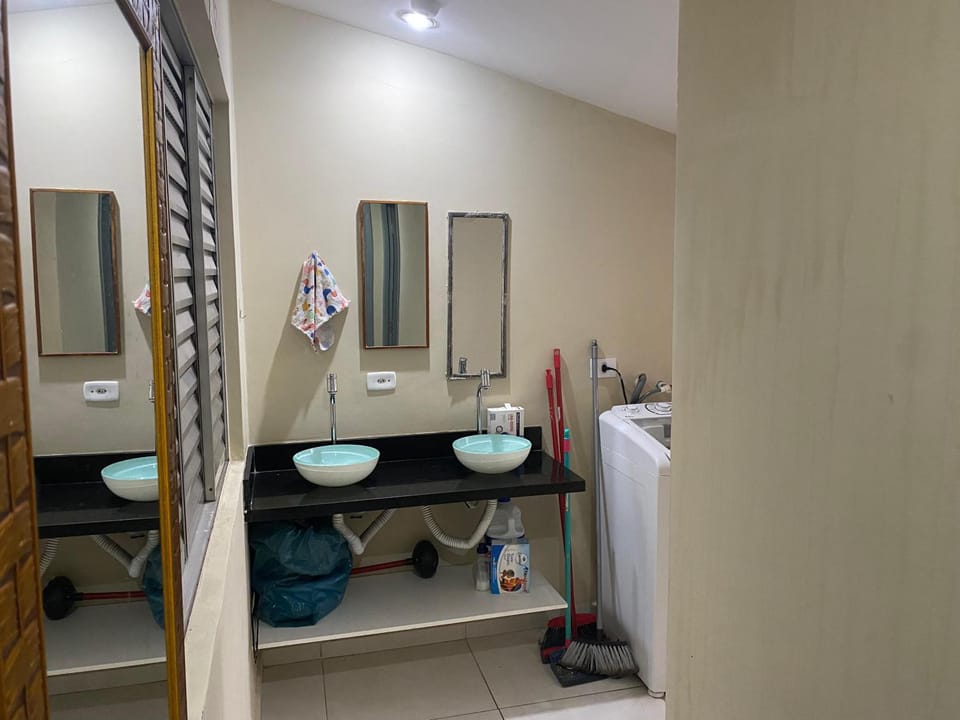 Quarto Feminino Próximo ao Metro Expo Hostel in Sao Paulo City