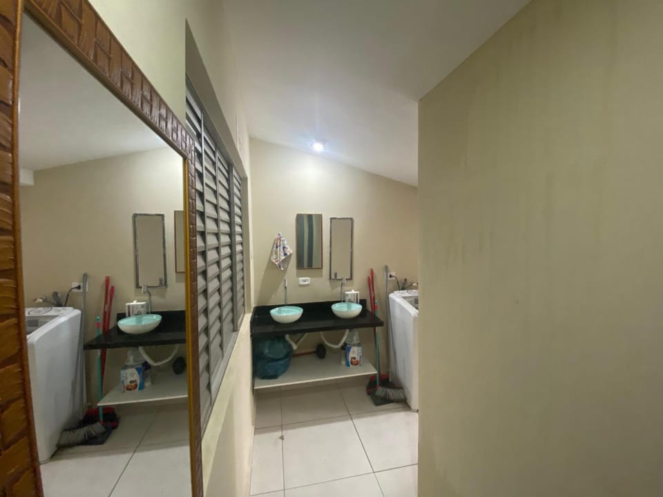 Quarto Feminino Próximo ao Metro Expo Hostel in Sao Paulo City