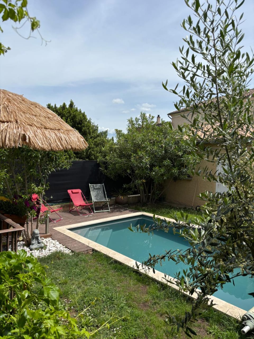 Villa cosy pour 8 Pers avec piscine, dentelles de Montmirail, Ventoux Provence Villa in Carpentras