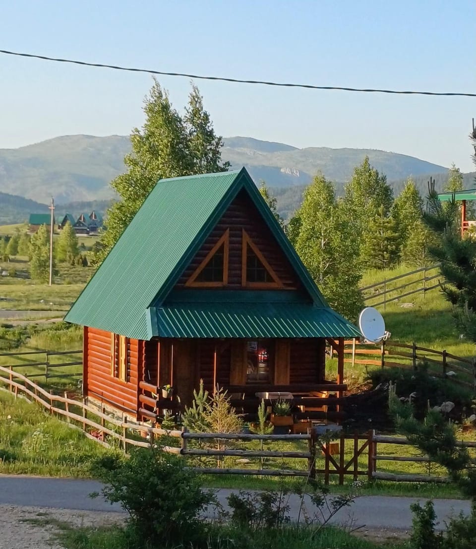 Wolf Apex House in Montenegro