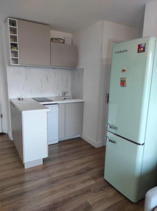 Charmant T2 avec vue sur l'étang Apartment in Occitanie