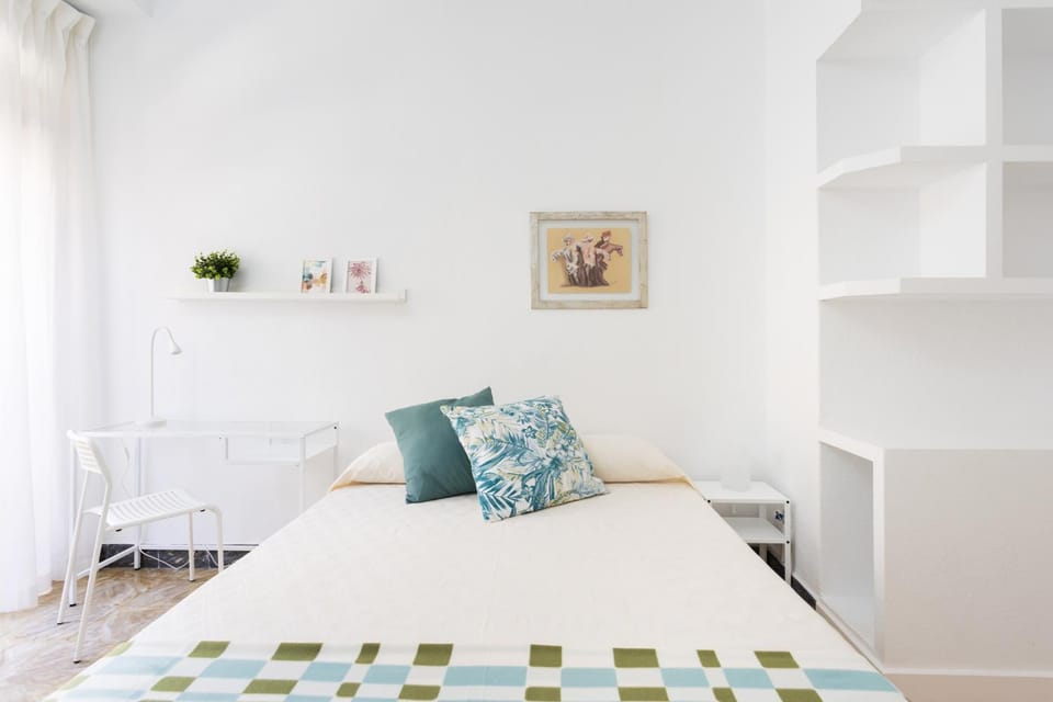 Bed, Bedroom