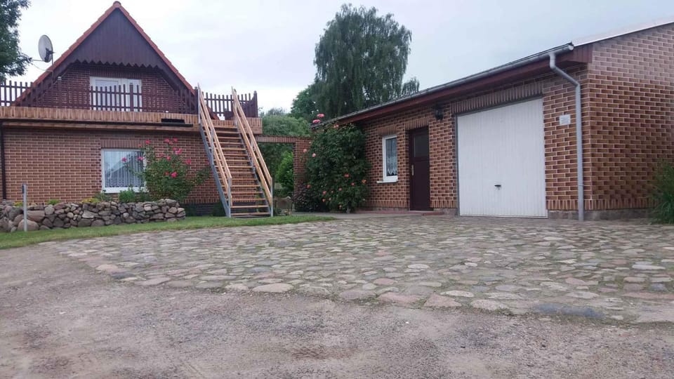 Summer, Parking