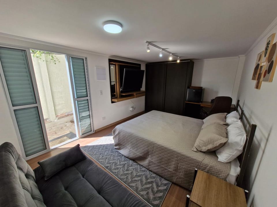 TV and multimedia, Photo of the whole room