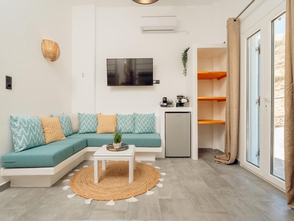 Maria's Place Ios 5 Hostel in Decentralized Administration of the Aegean