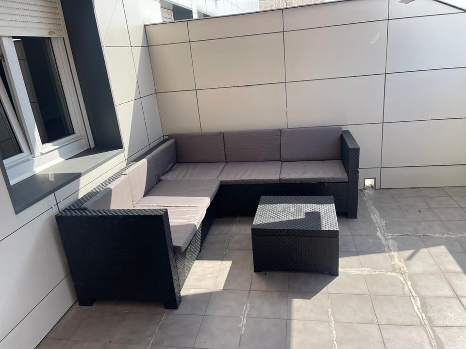 Balcony/Terrace, Balcony/Terrace