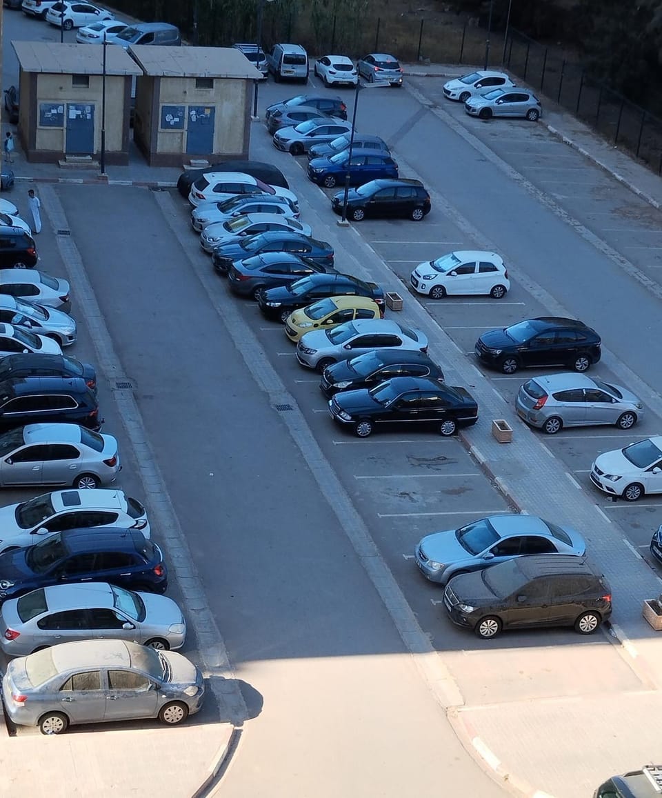 Street view, Parking