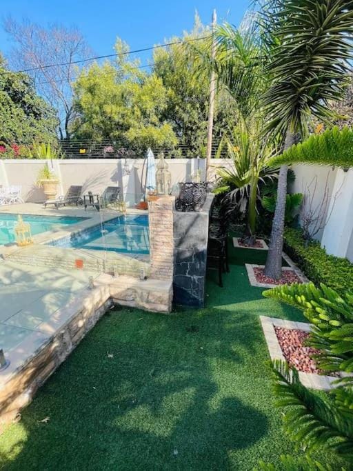 Garden, Swimming pool
