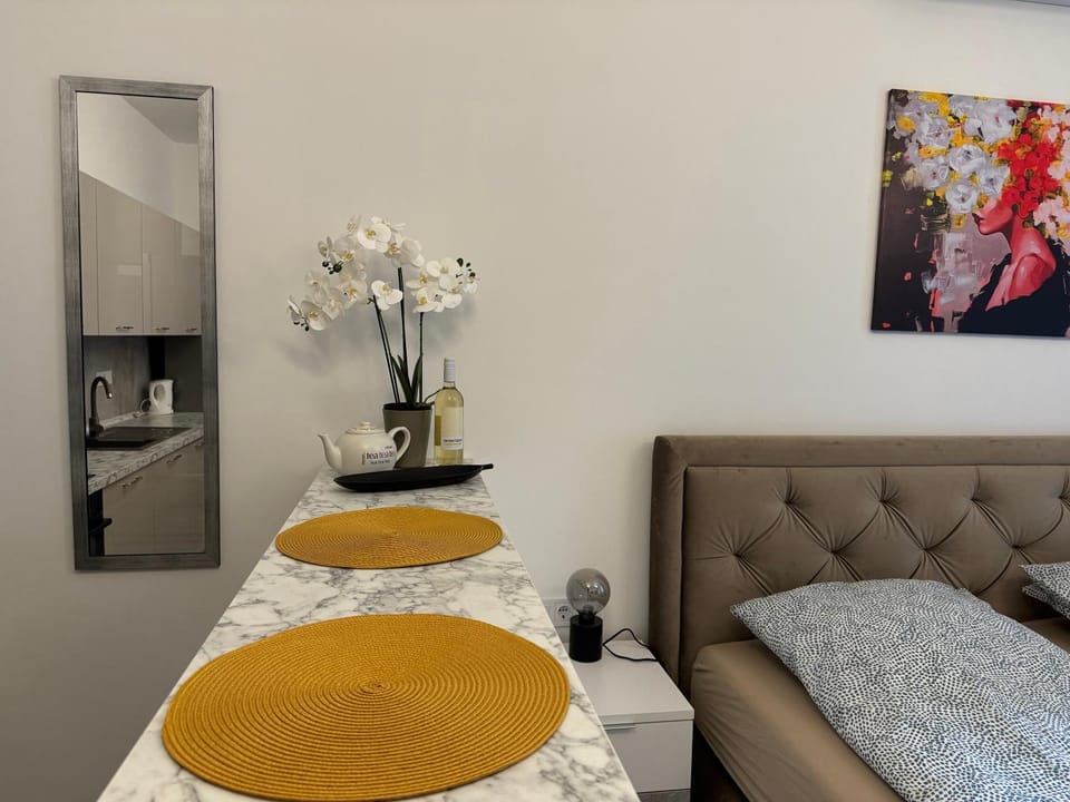 Suzannah Apartment by the Danube Apartment in Budapest