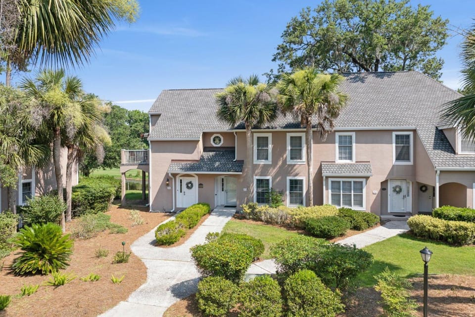 253 Evian House in North Forest Beach