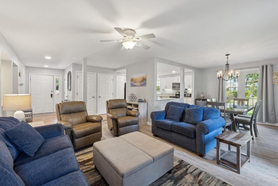253 Evian House in North Forest Beach