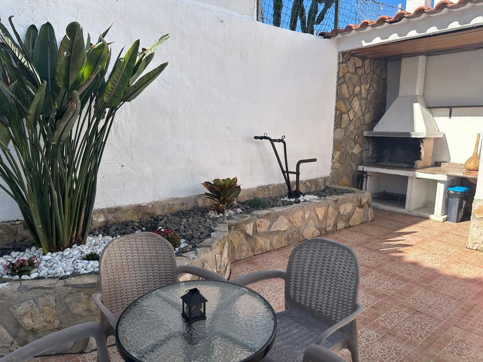 La Marquesa - CA L'ONA Bed and Breakfast in Montsià